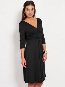 Acétate de noir profond-V volants évasée robe pour femmes