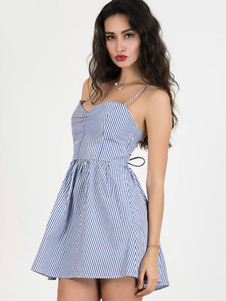 Satin de coton bleu léger de dos croisé évasée robe