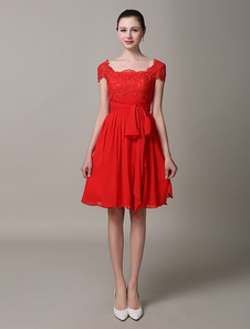 Rouge a-ligne dentelle Sash Homecoming robe