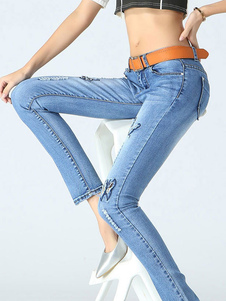 Jean féminin coupe droite en denim bleu conception antique