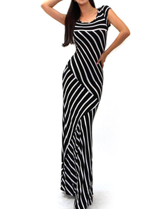 Robe longue avec rayure sirène et tricot et col U