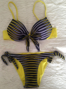 Bikini costume avec rayure fleuri licou avec noeud pour femme