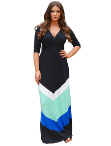 Robe longue noir en romanknit zébré avec relief col V