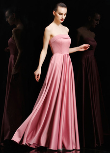 Robe de soirée A-ligne Tissu de satin avec passepoil bustier