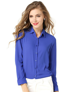 Chemisier en mousseline de soie de boutons bleu royal