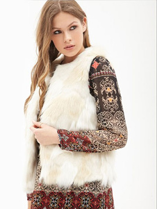 Gilet blanc écru fausse fourrure Polyester gilet élégant pour les femmes