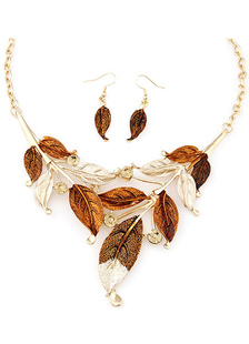 Ensemble de bijoux en métal Bohême feuille or collier et boucles d'oreilles