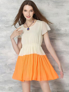 Couleur qui Flare robe Slim Fit en mousseline de soie robe