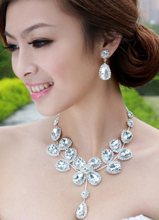 Bijoux de mariage définit la chance femmes fabuleuses parures de bijoux du soir