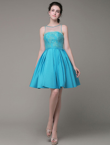 Bal a-line robe dentelle Bijou longueur genou plissé taffetas Homecoming