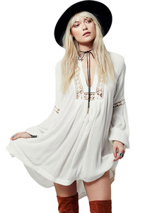 Volants dentelle découpé de v-cou en mousseline de soie Cover Up