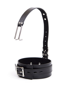 Agrafe Sexy en cuir noir