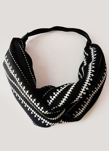 Coiffe de cheveux noire en Sateen