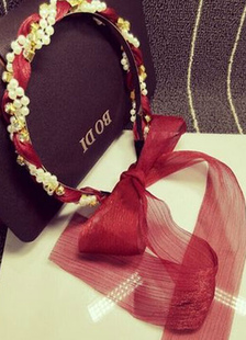 Coiffe de cheveux multicolore avec dentelle perle