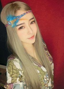 Coiffe de cheveux de bleue plume