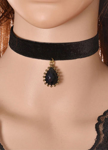 Doux Collier en résine style européen avec dentelle fermoir homard