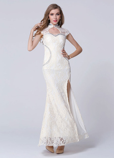 Robe fascinante de soirée sirène en dentelle ivoire avec perles col roulé longueur cheville