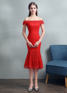 Robe élégante de cocktail sirène en dentelle rouge hors de l'épaule frangé longueur molletdétail zip