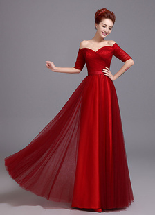 Robe fascinante de soirée A-ligne en tulle bordeaux avec plissement hors de l'épaule longueur planch