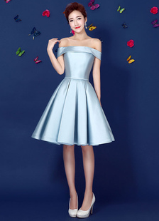 Robe belle de cocktail A-ligne Tissu de satin Bleu Pastel hors de l'épaule plissé longueur genoulace