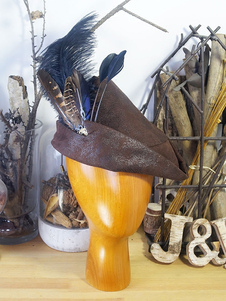 Accessoires Steampunk Halloween chapeau Steampunk daim fourrure brun plume détail féminin