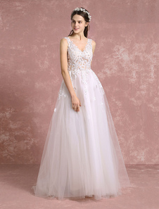 Robe de mariée tulle ivoire V cou perles appliques A ligne avec traîne