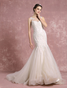 Robe de mariée sirène ivoire en dentelle douce illusion tulle avec traîne chapelle