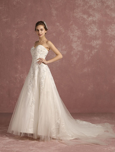 Robe de mariée tulle ivoire en dentelle appliques perles bretelles douce sans manches une ligne avec