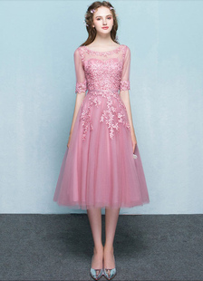 Retour à la maison rose robe Tulle robe dentelle appliques Illusion encolure Half Sleeve A ligne thé