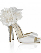 Modern White 3 9/10'' High Heel Cloth Fashion Sandals