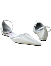 Chaussures de mariage en crème et en satin avec paillettes 