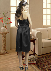 Magnifique robe de retrouvaille de cocktail sans bretelles en satin