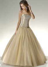 Princess Ball Gown Strapless Hand Made Beaded Taffeta Organza Evening Dress
