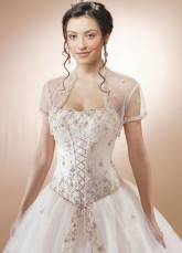 Robe de boule sans bretelles en satin d'organdi avec broderie de perle  