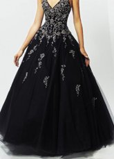 Robe de boule d'A-linge à licou en satin et organdi avec applique de perle 