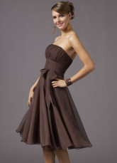 Schöne Strapless Plissee Bow Chiffon Brautkleid Kleid