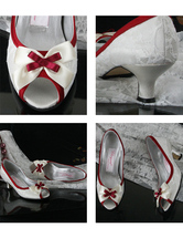 Chaussures de mariage en crème d'orteil aigu et de 2'' talon en satin avec dentelle 