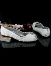 Ivoire plat Peep Toe plissé chaussures de mariage en satin