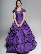 Robe de boule en couleur foncée de raisin sans bretelles en taffetas avec broderie de perle   