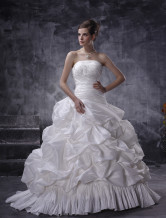 Stunning White Taffeta Sleeveless Pleated 2012 Bridal Dress