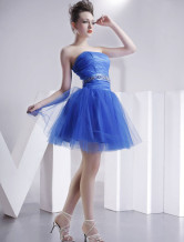 Robe de cocktail d'été sans bretelles au perlage satin et jupe en tulle