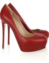 Escarpins rouges de  4 3/4'' talons en peau de mouton 