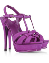 Sandales en fuchsia à talons hauts en peau de mouton 