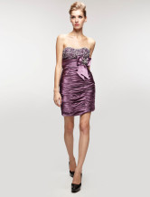 Robe de cocktail de livraison rapide en violet attractif sans bretelles en gaze de satin 