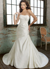 Ivory Strapless Sweep Train Satin Wedding Dress For Bride 