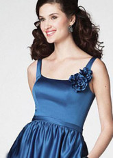 Robe de demoiselle d'honneur de ligne-A bleu saphir avec des bretelles fines faite en satin élastique
