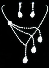 Water Drop Silver Rhinestone Alloy Earrings And Necklace 