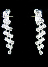 Classic Silver Rhinestone Alloy Earrings And Necklace 