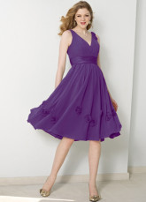 Popular Grape Chiffon V-neck Knee Length Bridesmaid Dress