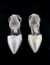 Chaussures de mariage plat avec satin blanche